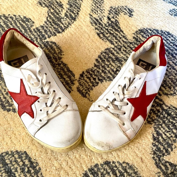 ⭐️Gio+ White and red sneaker!! - Picture 1 of 5